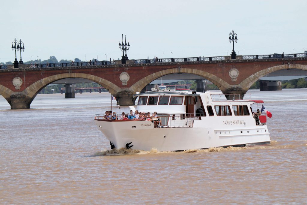 restaurant flottant Bordeaux
