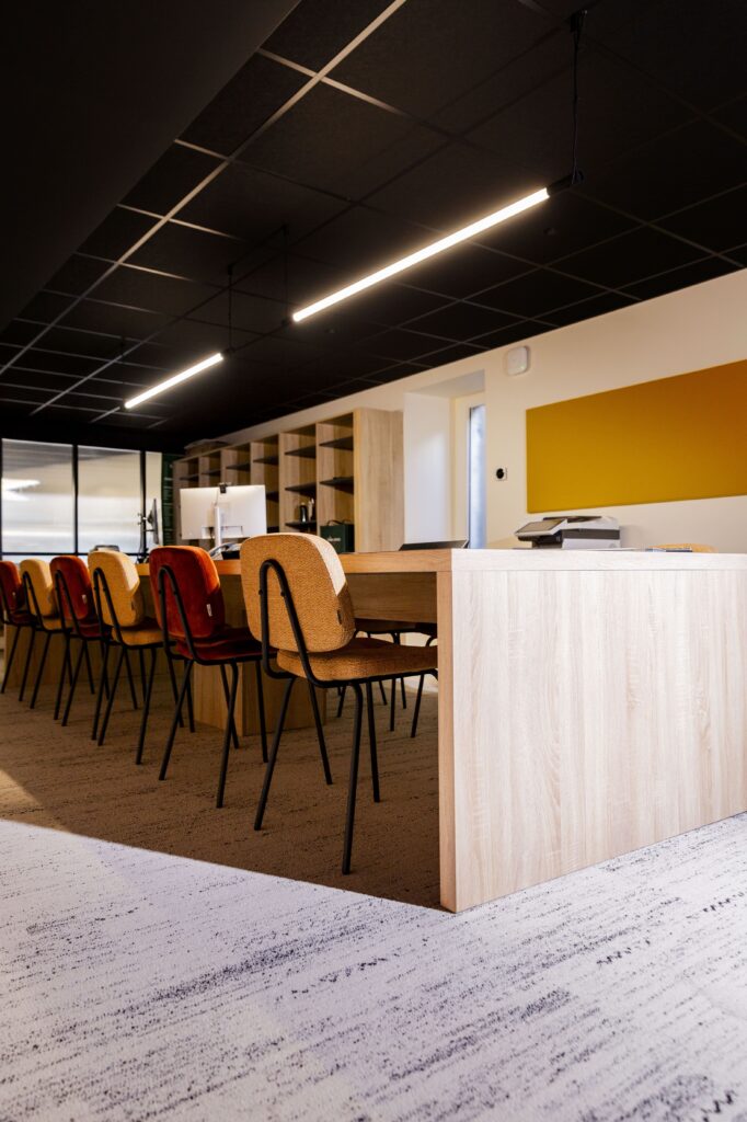 Aménagement Bureaux siège social soleo salle de réunion