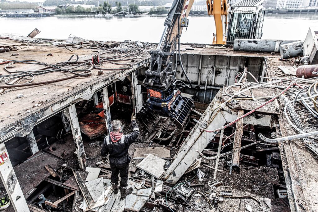 chantier bateau OZ Bordeaux
