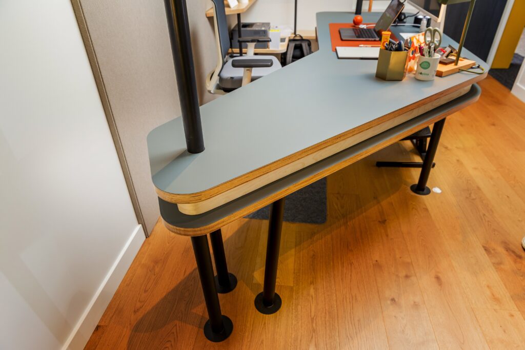 Aménagement Bureaux siège social JDC Création sur mesure par Salomia Design