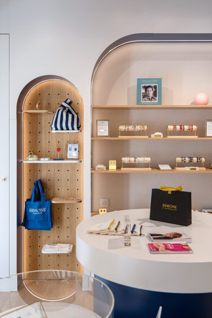 conception aménagement intérieur boutique Simone a bordeaux design David Dalidec & associés
