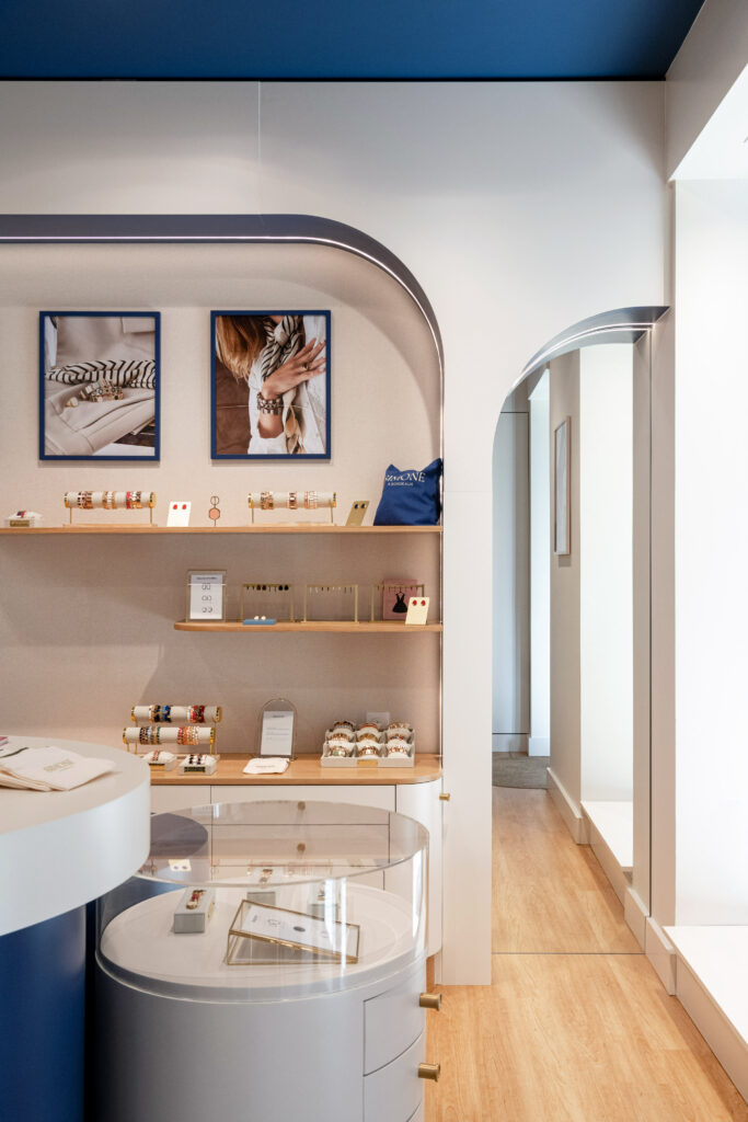 conception boutique Simone à Bordeaux design David Dalidec & associés